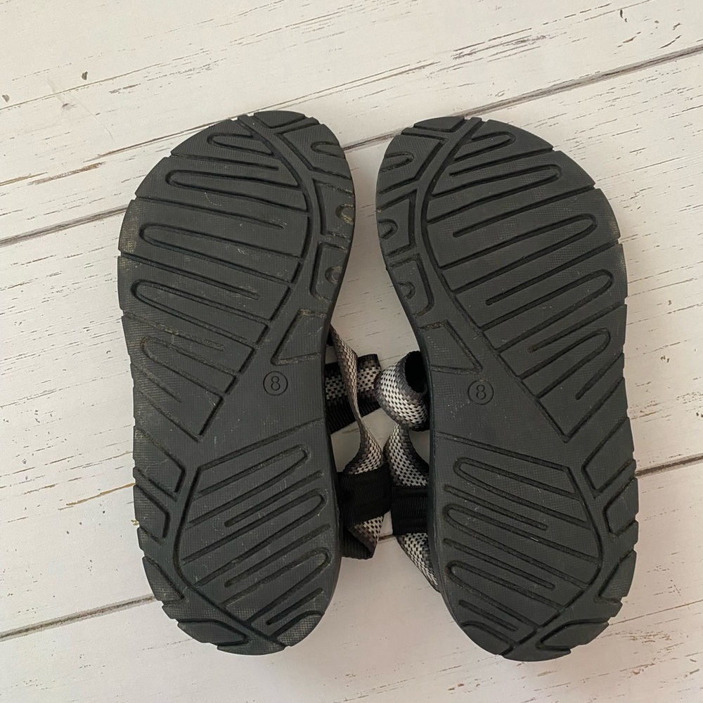 Women’s ozark trail sandals size 8 - Picture 3 of 5